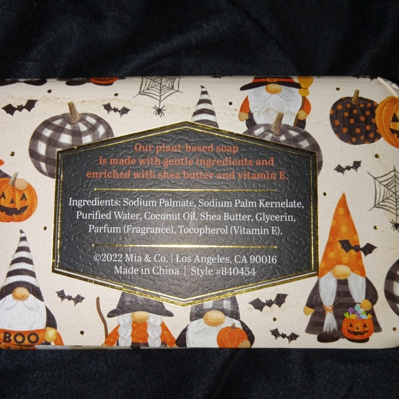 Halloween!! - Picture 2 of 5